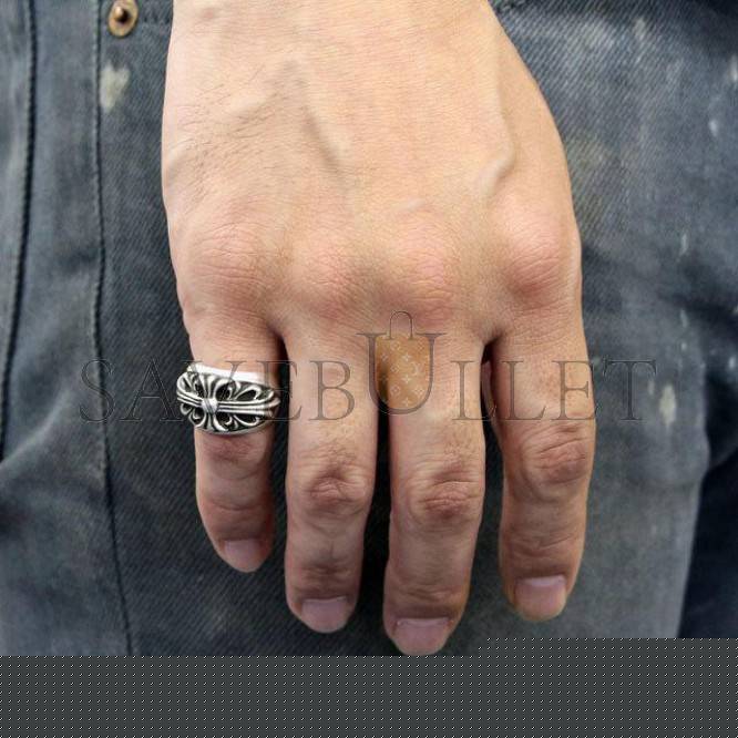 CHROME HEARTS FLORAL CROSS RING