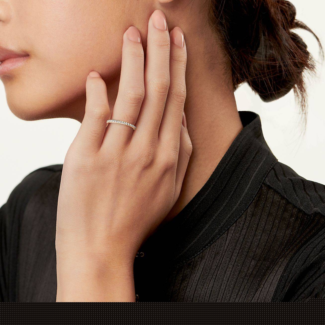 T*f*ny soleste® full eternity ring in platinum with diamonds