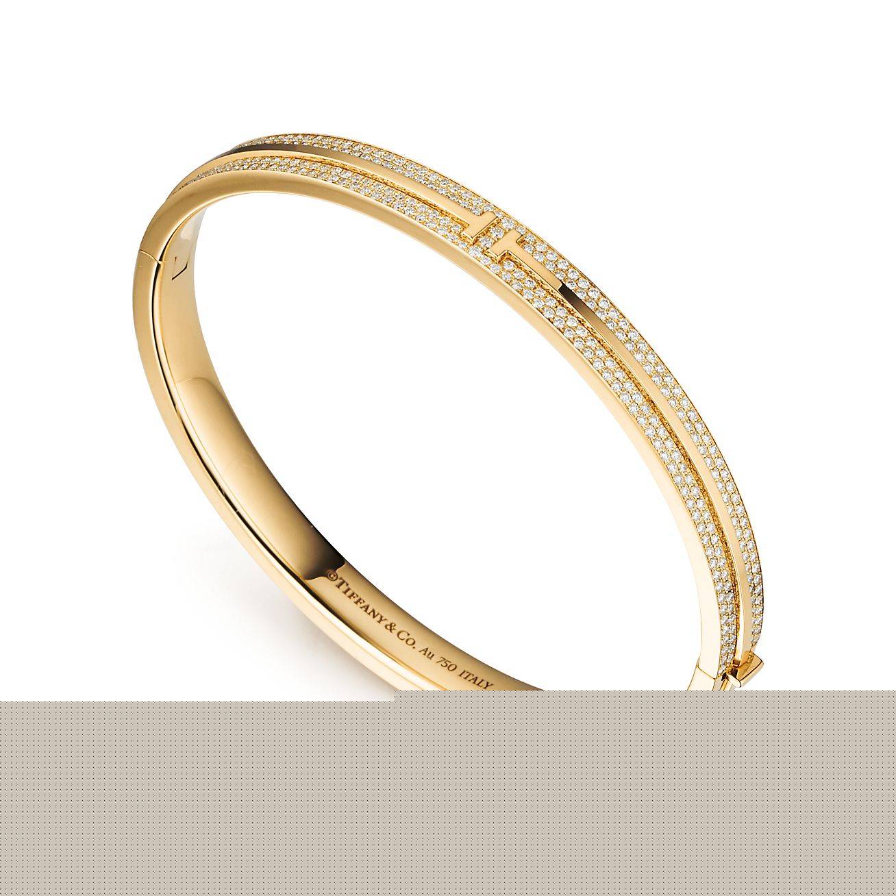 T*f*ny t pavé diamond hinged bangle in 18k gold