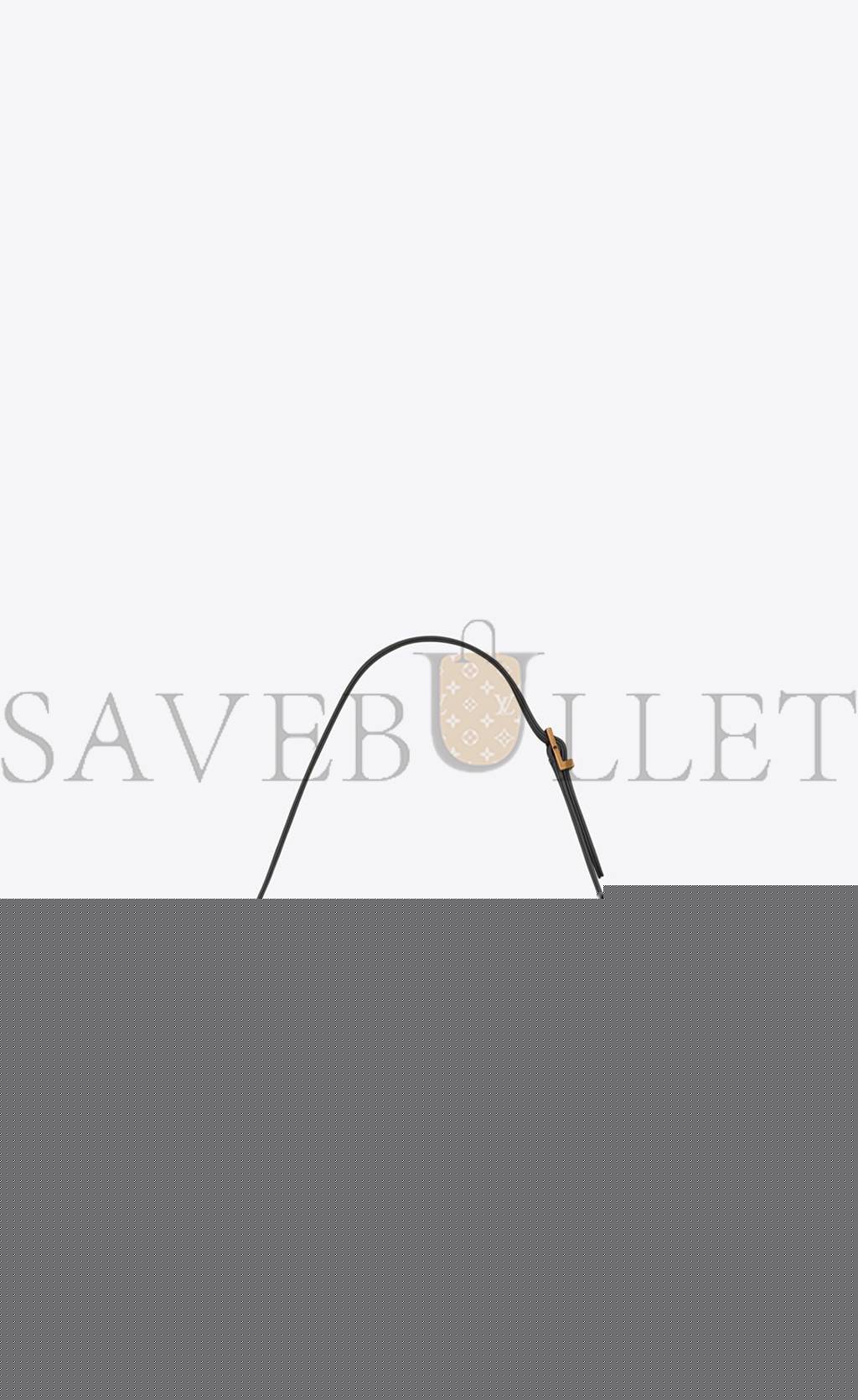 YSL LE 5 A 7 IN SMOOTH LEATHER 6572282R20W1112 (23*16*6.5cm)